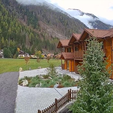 Tauern Appartements มัลล์นิทซ์ ภายนอก รูปภาพ