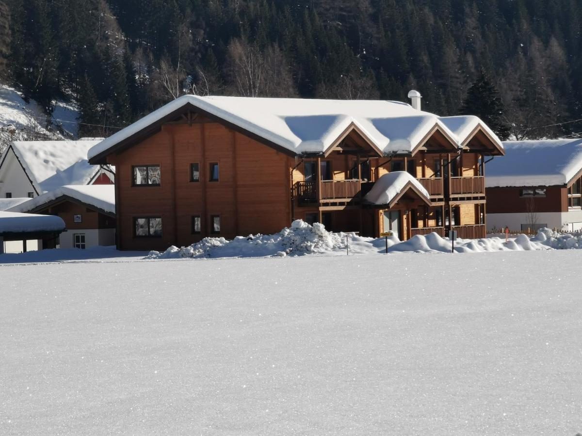 Tauern Appartements มัลล์นิทซ์ ภายนอก รูปภาพ