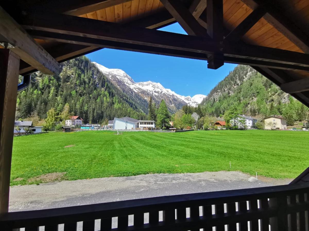 Tauern Appartements มัลล์นิทซ์ ภายนอก รูปภาพ